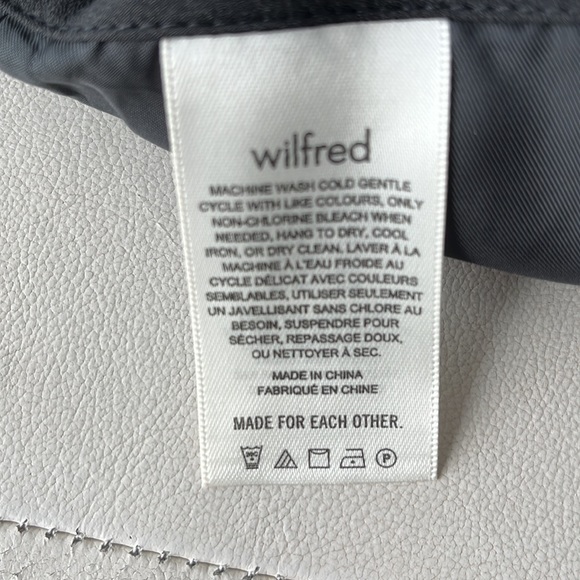 Aritzia Wilfred Renee Skirt. Size 00. - Picture 5 of 5